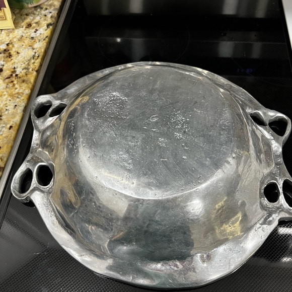 Hammered Alum/Metal Fruit Bowl - Picture 4 of 8